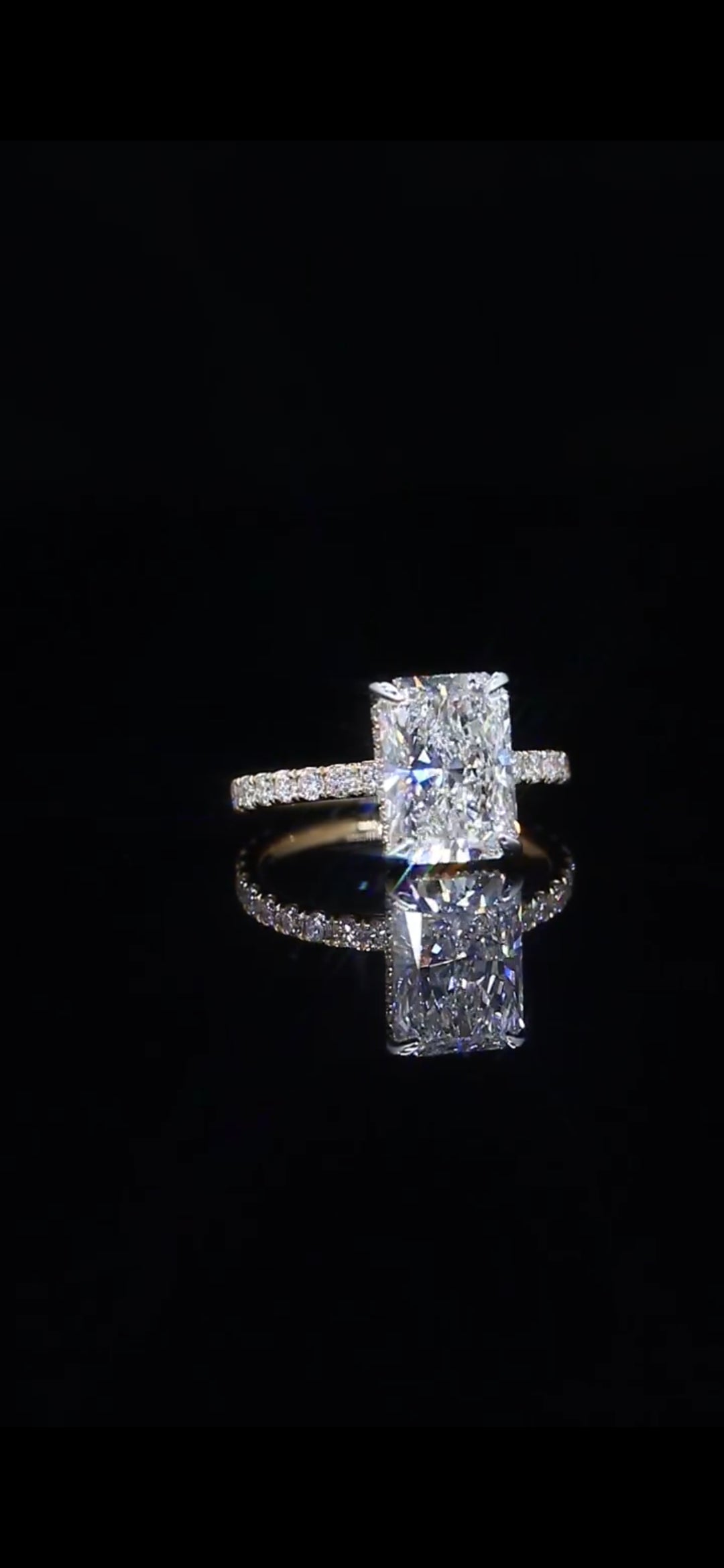 Radiant Cut Diamond "Aubrey" Engagement Ring – 4.29 TCW | 14K Yellow Gold