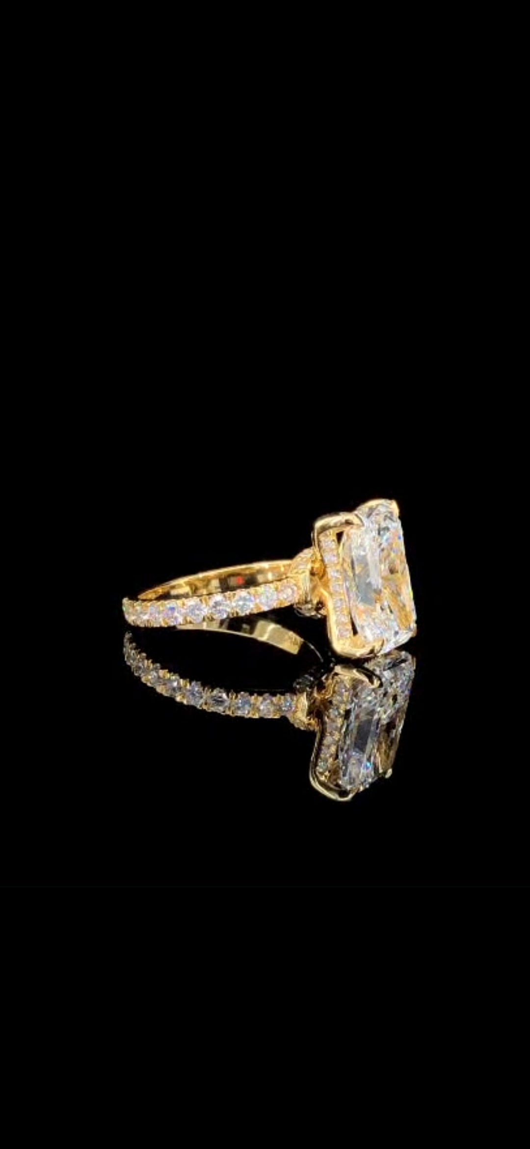 Lab Diamond Engagement Ring Radiant 6.35 CT VS1 E 14k Gold
