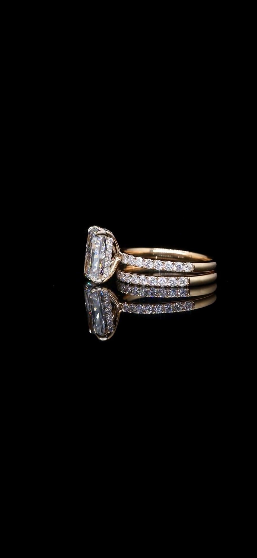 Radiant Cut Diamond VVS2 E 4.58 TCW Engagement Ring / Wedding Set – 14K Yellow Gold