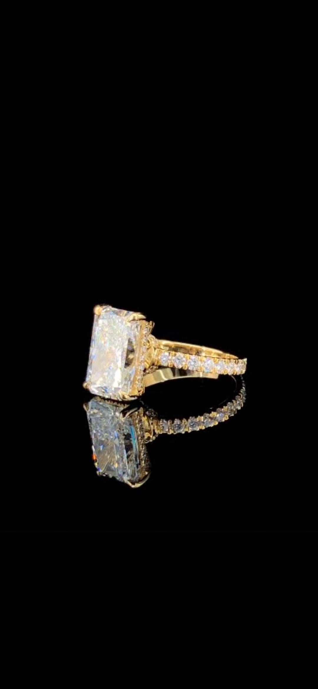 Lab Diamond Engagement Ring  Radiant 6.35 CT VS1 E 14k Gold