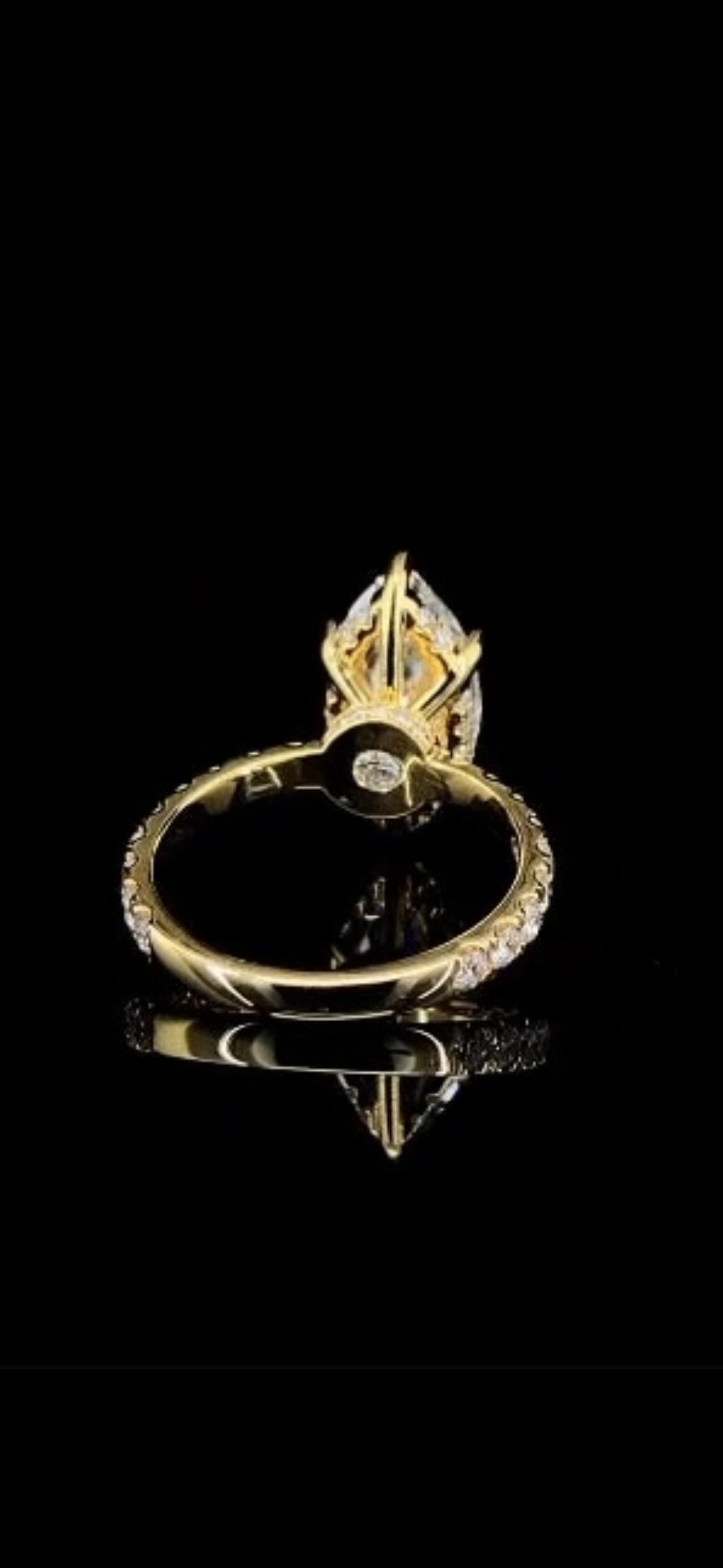 3.53 Carat Center 4.53 TCW  VS1 | E Color | IGI Certified | 14K Gold